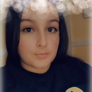 Meet your Posher, Doricela